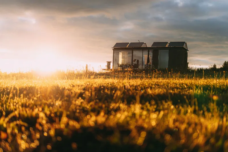 Ova İçi Güneş Enerjili Tiny House Sistem Kurulumu